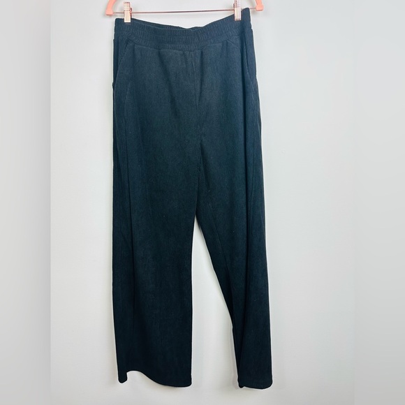 HALARA Black Wide Leg Pants - Picture 3 of 6